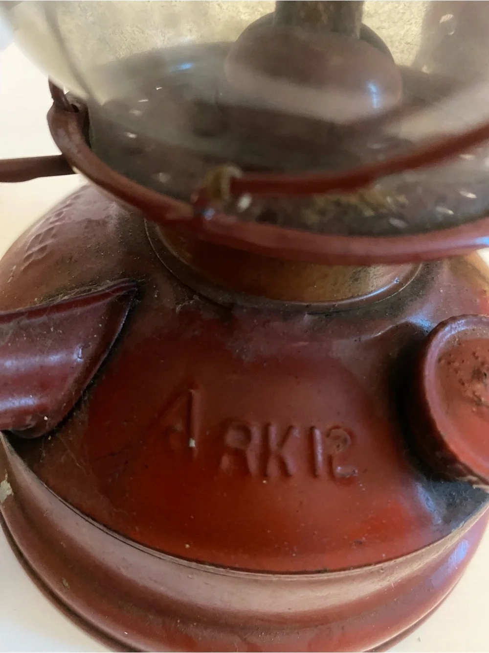 Vintage WangGuang Red American Camping Kerosene Lamp 12